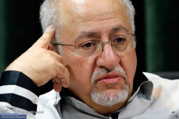 شورای عالی اصلاح طلبان افراد غیر متخصص و آقازاده ها را در ليست شوراها قرار ندهد/عدم مشارکت مردم باعث به وجود آمدن آبادگران جدیدی مي شود