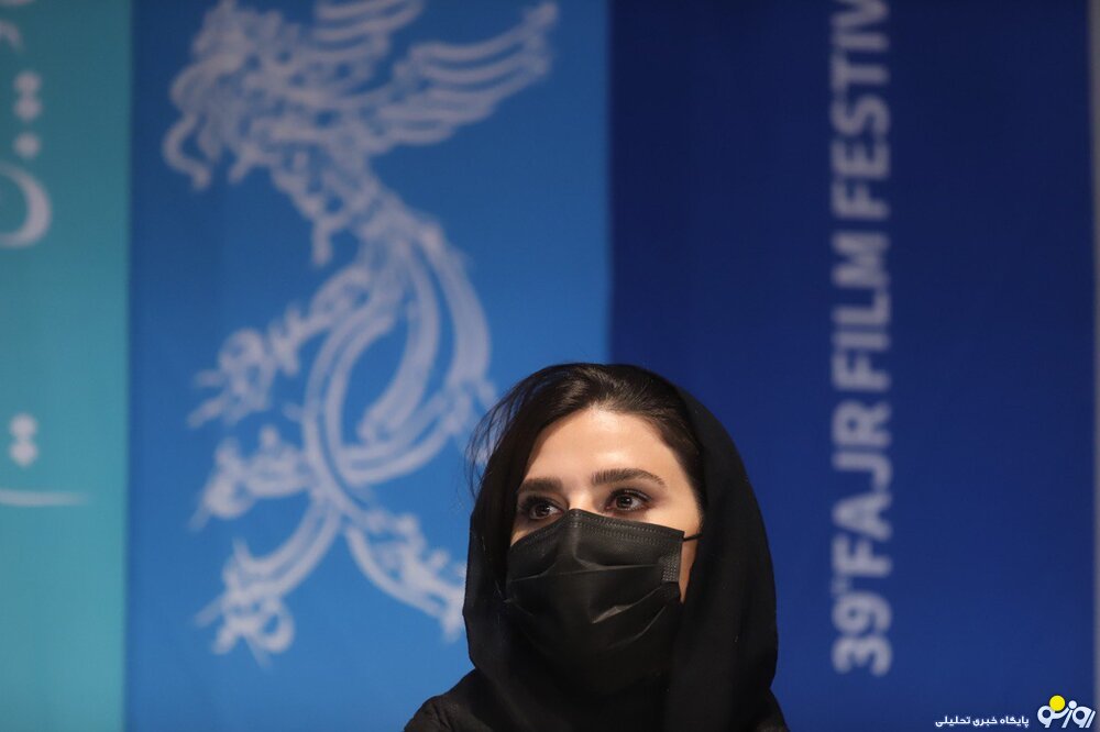 سحر دولتشاهی با ماسک در جشنواره فیلم فجر/عکس سحر دولتشاهی با ماسک در جشنواره فیلم فجر/عکس