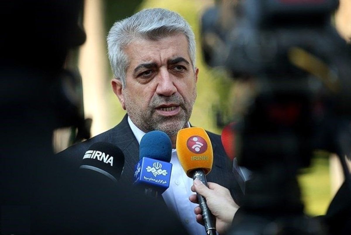 وزیر نیرو: مصرف برق ۳ هزار مگاوات کاهش یافته / دیشب خاموشی نداشتیم وزیر نیرو: مصرف برق ۳ هزار مگاوات کاهش یافته / دیشب خاموشی نداشتیم