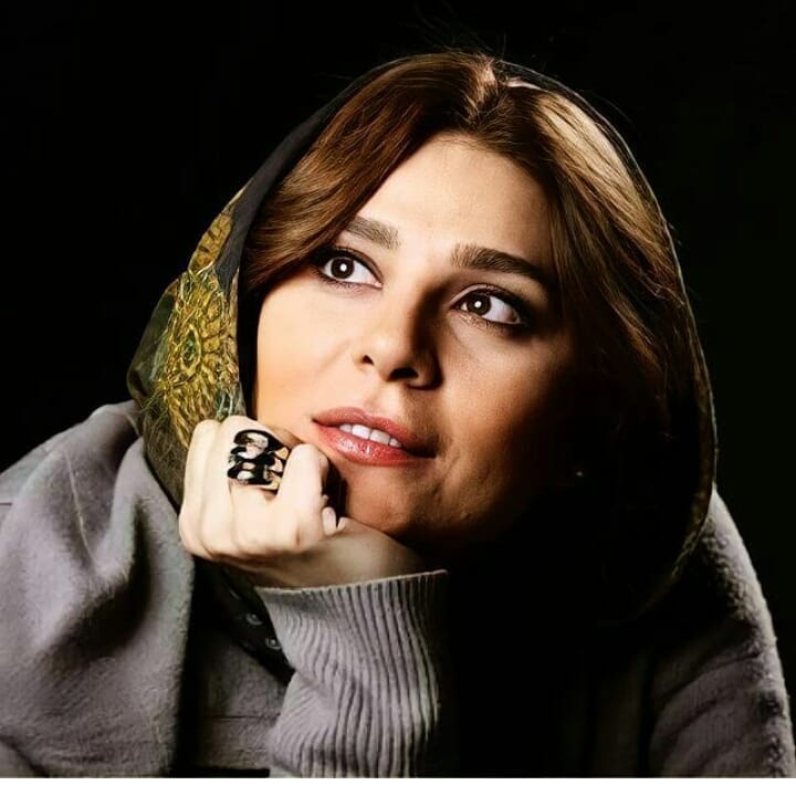 رونمایی از انگشتر نامزدی سحر دولتشاهی/عکس رونمایی از انگشتر نامزدی سحر دولتشاهی/عکس