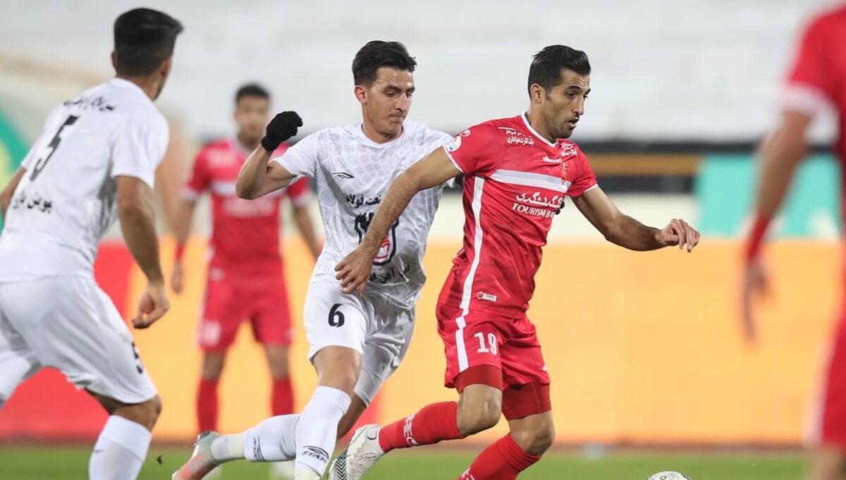 جنگ حقیقی استقلال و پرسپولیس بعد از تقابل هشتگها جنگ حقیقی استقلال و پرسپولیس بعد از تقابل هشتگها