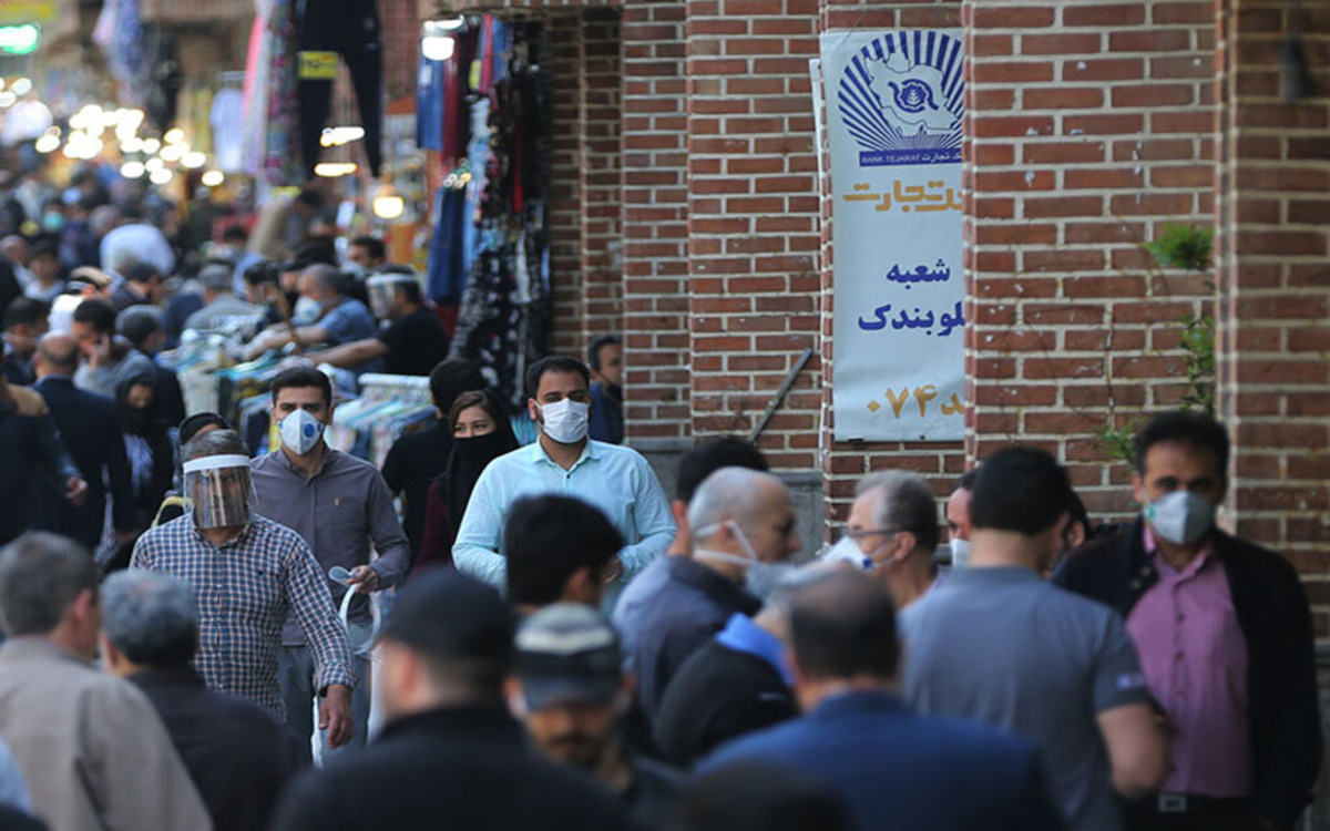 روزنامه اصولگرا: برخی از دوستان دولت، از دولت دفاع نکنند! روزنامه اصولگرا: برخی از دوستان دولت، از دولت دفاع نکنند!