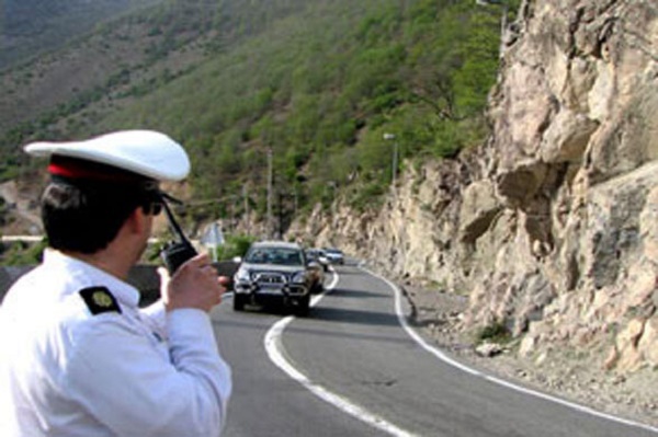 مامور پلیس راه زنجان؛ فرشته نجات دختر ۷ ساله شد مامور پلیس راه زنجان؛ فرشته نجات دختر ۷ ساله شد