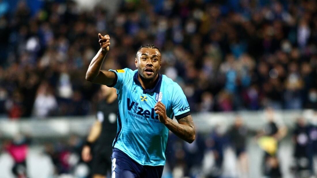 بررسی آمار مهاجم برزیلی مد نظر پرسپولیس بررسی آمار مهاجم برزیلی مد نظر پرسپولیس