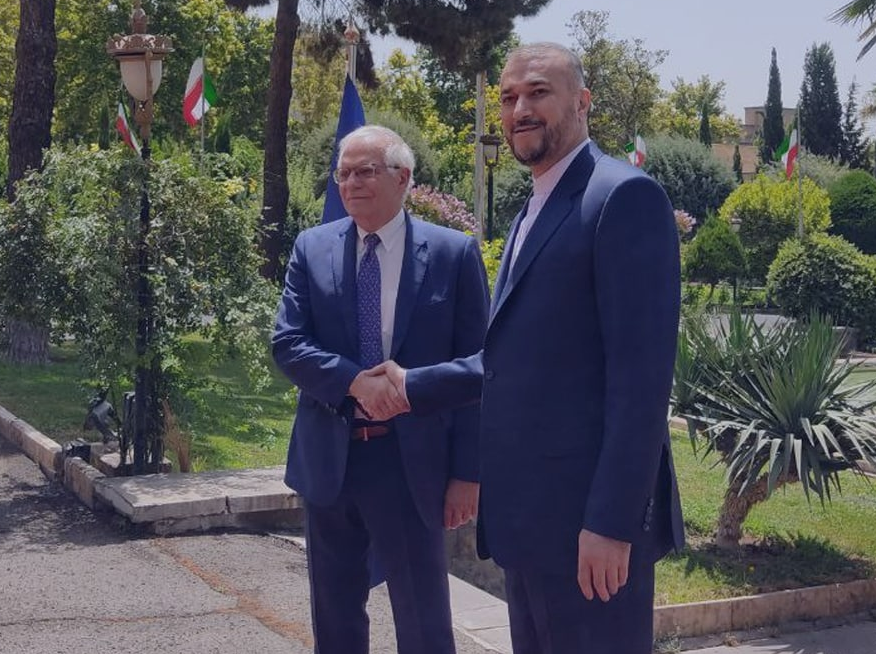 ورود مسئول سیاست خارجی اتحادیه اروپا به تهران / بورل با امیرعبداللهیان دیدار کرد