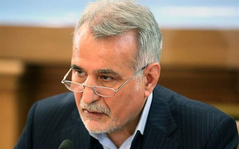 احمد خرم: تصمیمگیران صدای مردم را بشنوند / بايد به سرعت نشانههایی از «تلاش برای تغییر» ديده شود احمد خرم: تصمیمگیران صدای مردم را بشنوند / بايد به سرعت نشانههایی از «تلاش برای تغییر» ديده شود