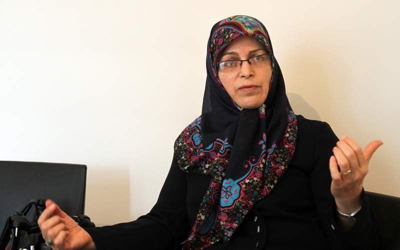 گوشی برای شنیدن هشدارها و چشمی برای دیدن واقعیتها وجود ندارد گوشی برای شنیدن هشدارها و چشمی برای دیدن واقعیتها وجود ندارد