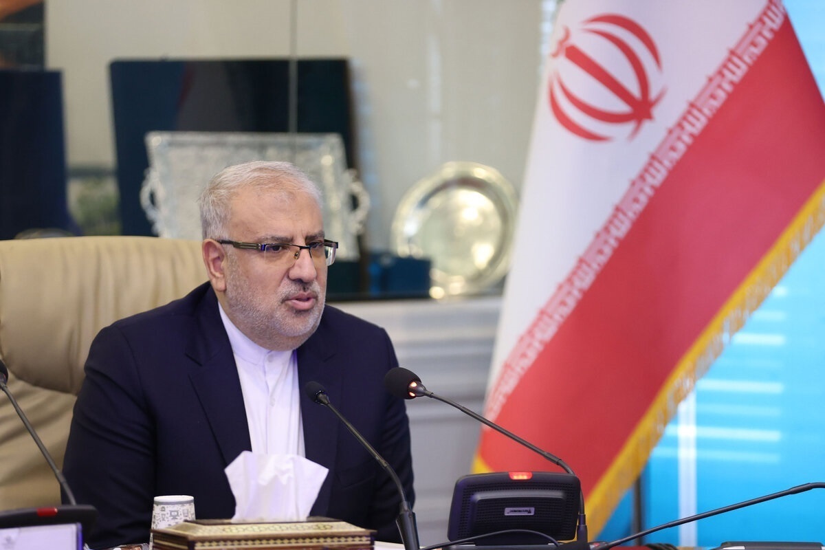 توضیحات وزیر نفت درباره کارت سوخت و سهمیه بنزین نوروزی توضیحات وزیر نفت درباره کارت سوخت و سهمیه بنزین نوروزی