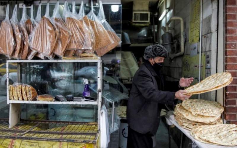 با وجود تکذیب وزیر کشور، افزایش قیمت نان، به استانهای بیشتری رسید با وجود تکذیب وزیر کشور، افزایش قیمت نان، به استانهای بیشتری رسید