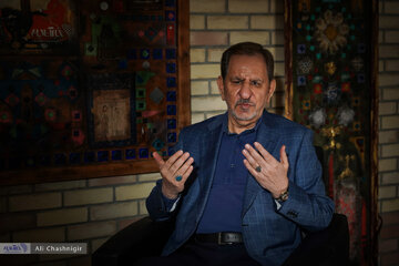 اسحاق جهانگیری: جلیلی یک کارخانه ساخته که از رشد ۸ درصدی حرف می زند؟/ اژه ای پای کار است تا مساله حصر را حل کند/ هیچ پیشنهادی از پزشکیان نداشتم اسحاق جهانگیری: جلیلی یک کارخانه ساخته که از رشد ۸ درصدی حرف می زند؟/ اژه ای پای کار است تا مساله حصر را حل کند/ هیچ پیشنهادی از پزشکیان نداشتم