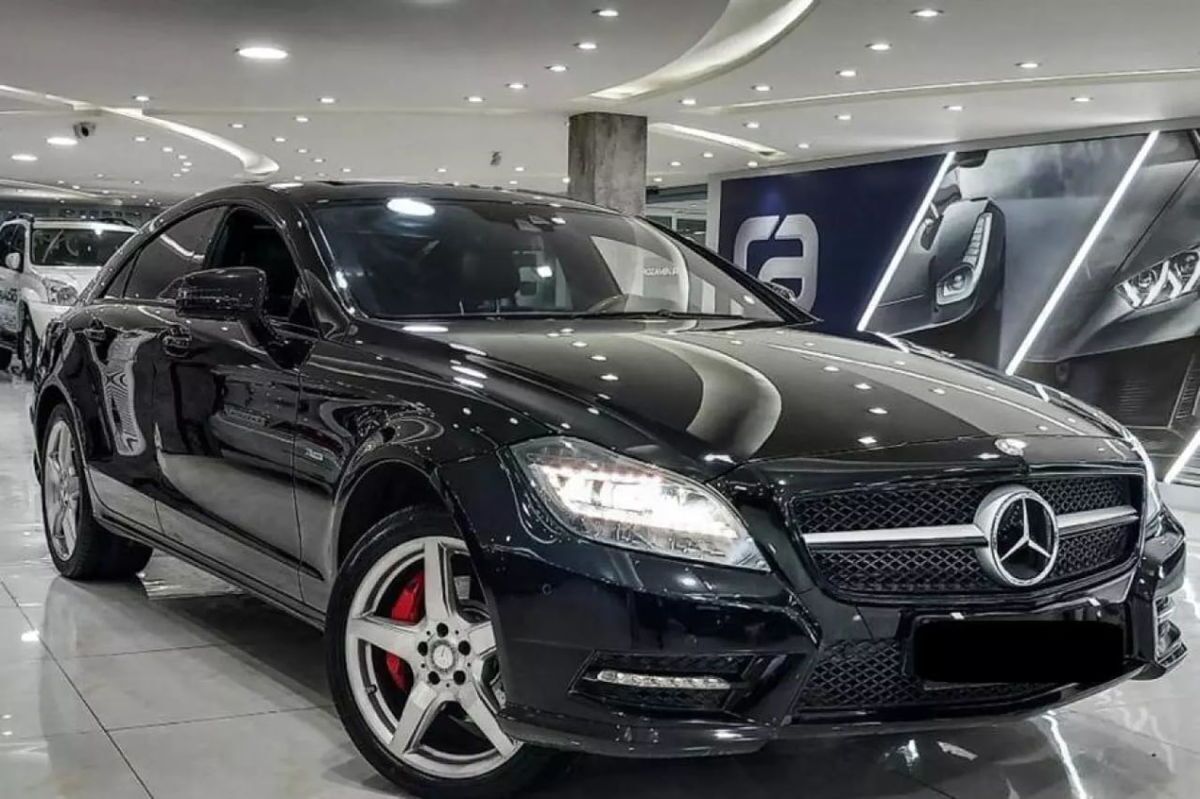 بنز ۷۵۰ میلیونی در بازار خودرو بنز ۷۵۰ میلیونی در بازار خودرو