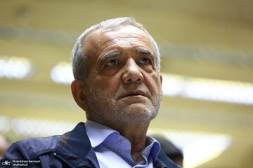 واکنش یک استاد اخراجی به صحبتهای پزشکیان