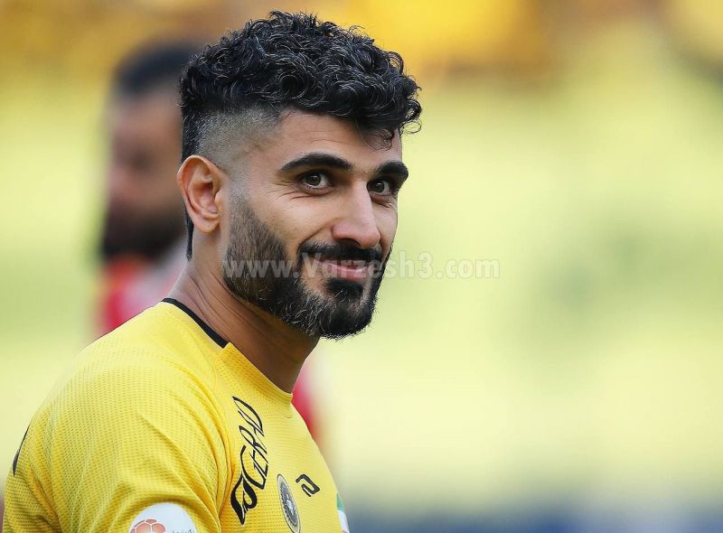 جلسه شبانه ستاره سپاهان با باشگاه استقلال