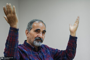 تقی آزاد ارمکی: اصولگرایان نمی توانند کشور را از خطر نجات دهند/ نگذاریم نتیجه انتخابات فردا، انسداد و محدودیت باشد/ باید در دموکراسی 1+50 پیروز شویم تقی آزاد ارمکی: اصولگرایان نمی توانند کشور را از خطر نجات دهند/ نگذاریم نتیجه انتخابات فردا، انسداد و محدودیت باشد/ باید در دموکراسی 1+50 پیروز شویم