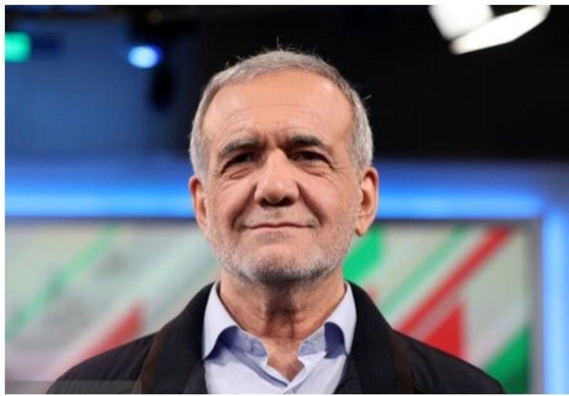 زبان بدن متفاوت پزشکیان مقابل روحانی و جلیلی + عکس زبان بدن متفاوت پزشکیان مقابل روحانی و جلیلی + عکس