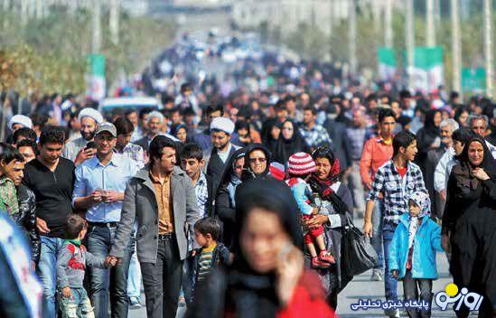 مردم در فقر همطبقه شدهاند؛ نه در ثروت مردم در فقر همطبقه شدهاند؛ نه در ثروت