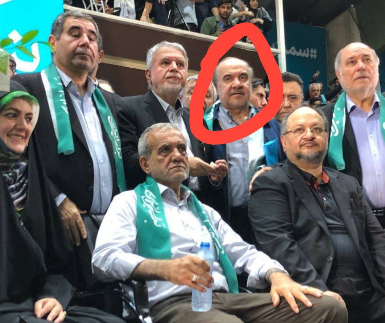 حضور سلطانیفر در ستاد پزشکیان، صدای استقلالیها را درآورد