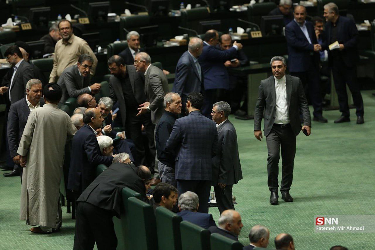 عکسی از صحن امروز مجلس که باورکردنی نبود!