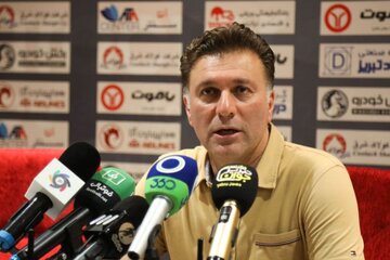 پاسخ تند تراکتور؛ چه کسی اطمینان داده رای به سود پرسپولیس است؟ پاسخ تند تراکتور؛ چه کسی اطمینان داده رای به سود پرسپولیس است؟