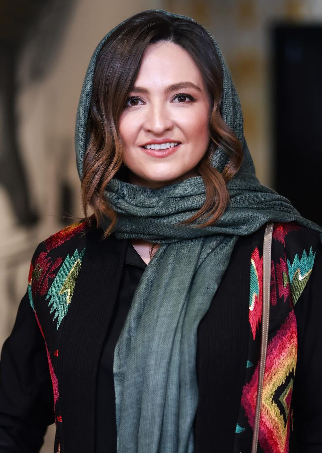 استایل شیک و سنتی گلاره عباسی جلبتوجه کرد