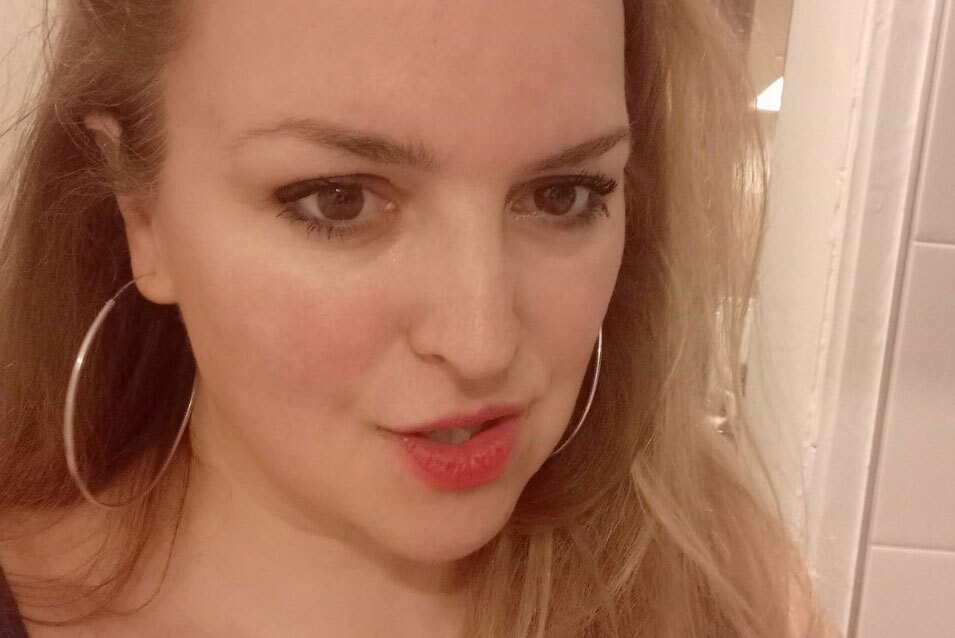 این زن مرموز، پیجرهای آلوده را به حزبالله فروخت