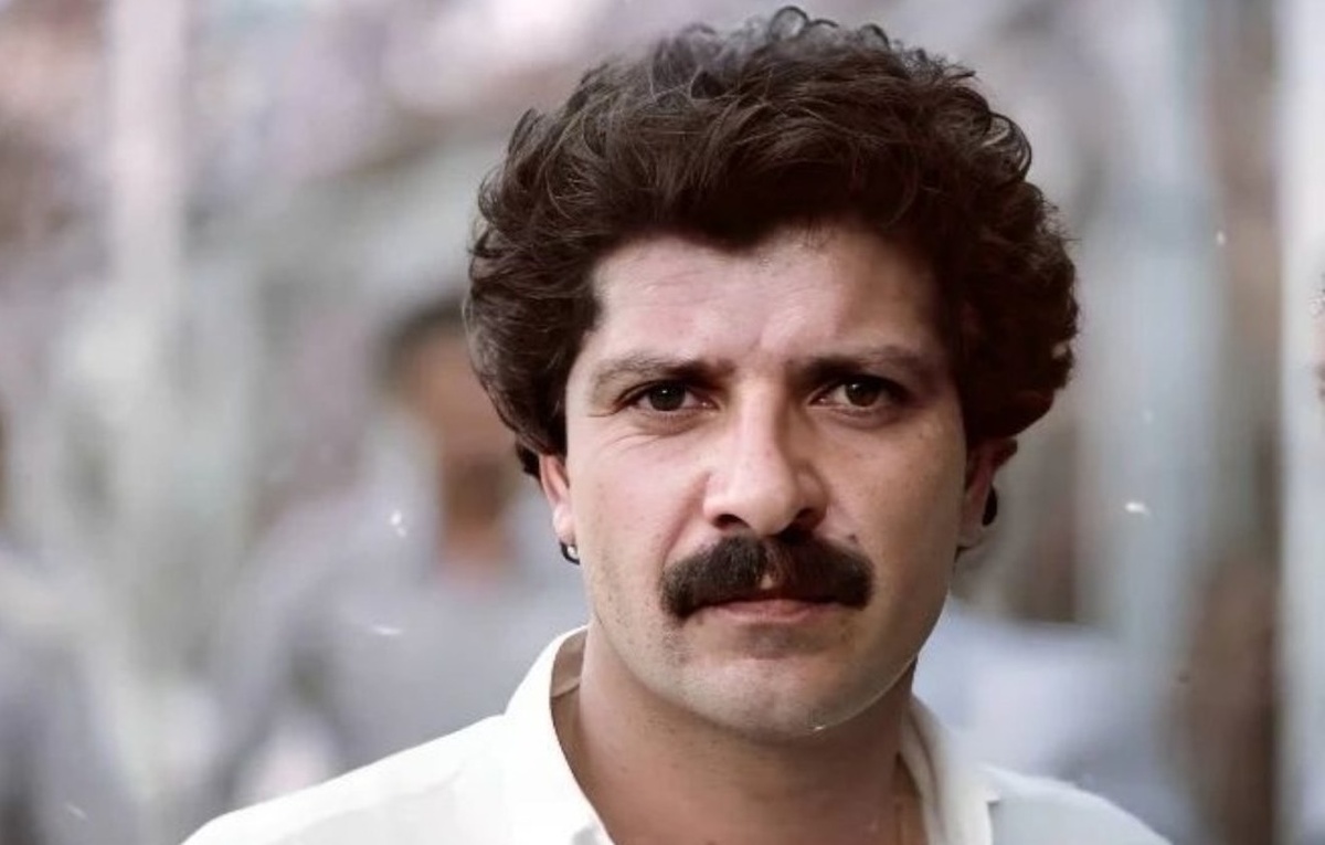 یک تصویر عجیب و تاریخی؛ کارخانه مربیسازی منصور پورحیدری