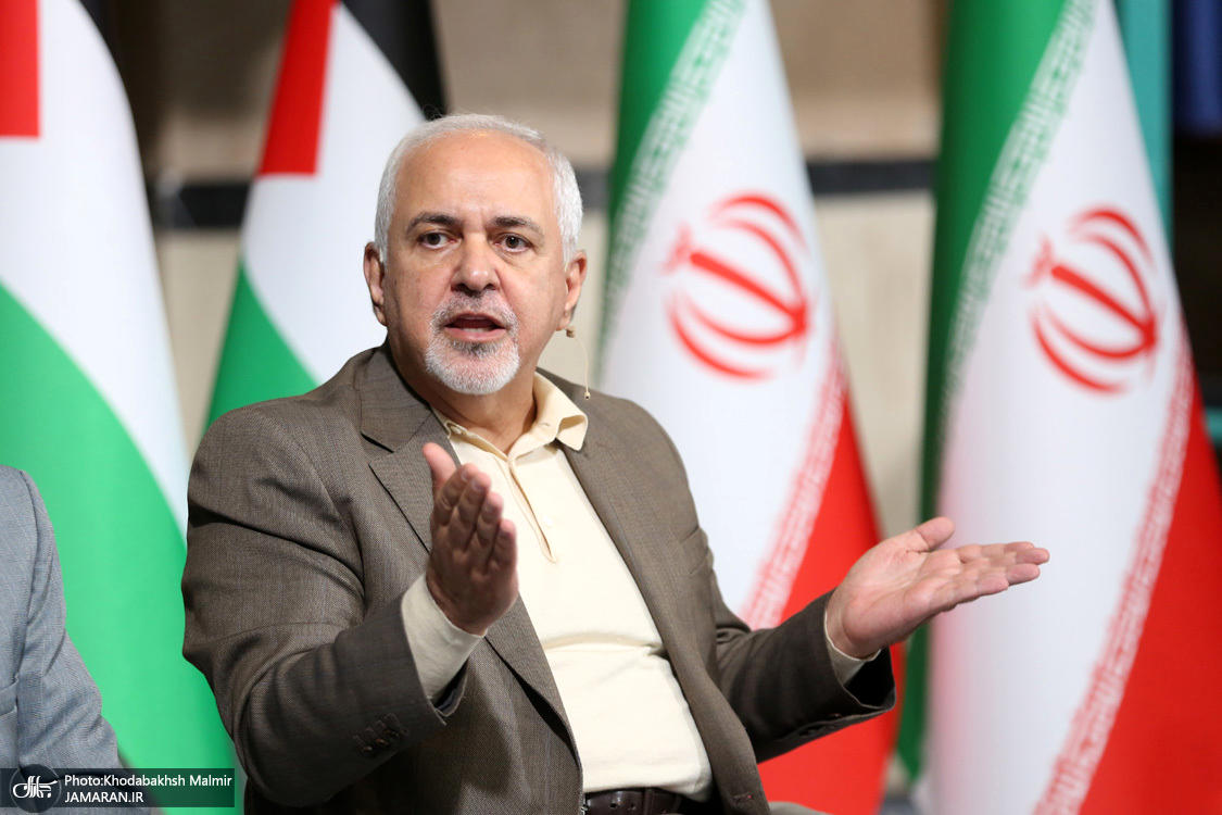 واکنش ظریف به طرح تغییر دکترین دفاعی ایران واکنش ظریف به طرح تغییر دکترین دفاعی ایران