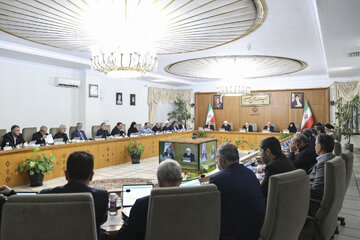 انتقاد از روند کند تغییرات مدیریتی در دولت/ طیفهای رقیب تاب همین میزان تغییر را هم ندارند/ نماینده و رئیس مجلس هم خواستار هماهنگی در انتصابات میشوند انتقاد از روند کند تغییرات مدیریتی در دولت/ طیفهای رقیب تاب همین میزان تغییر را هم ندارند/ نماینده و رئیس مجلس هم خواستار هماهنگی در انتصابات میشوند