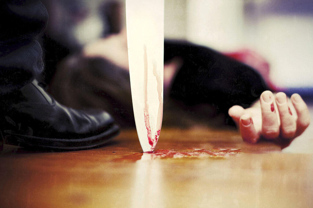 مادر قاتل با جسد فرزندانش زندگی میکند! مادر قاتل با جسد فرزندانش زندگی میکند!