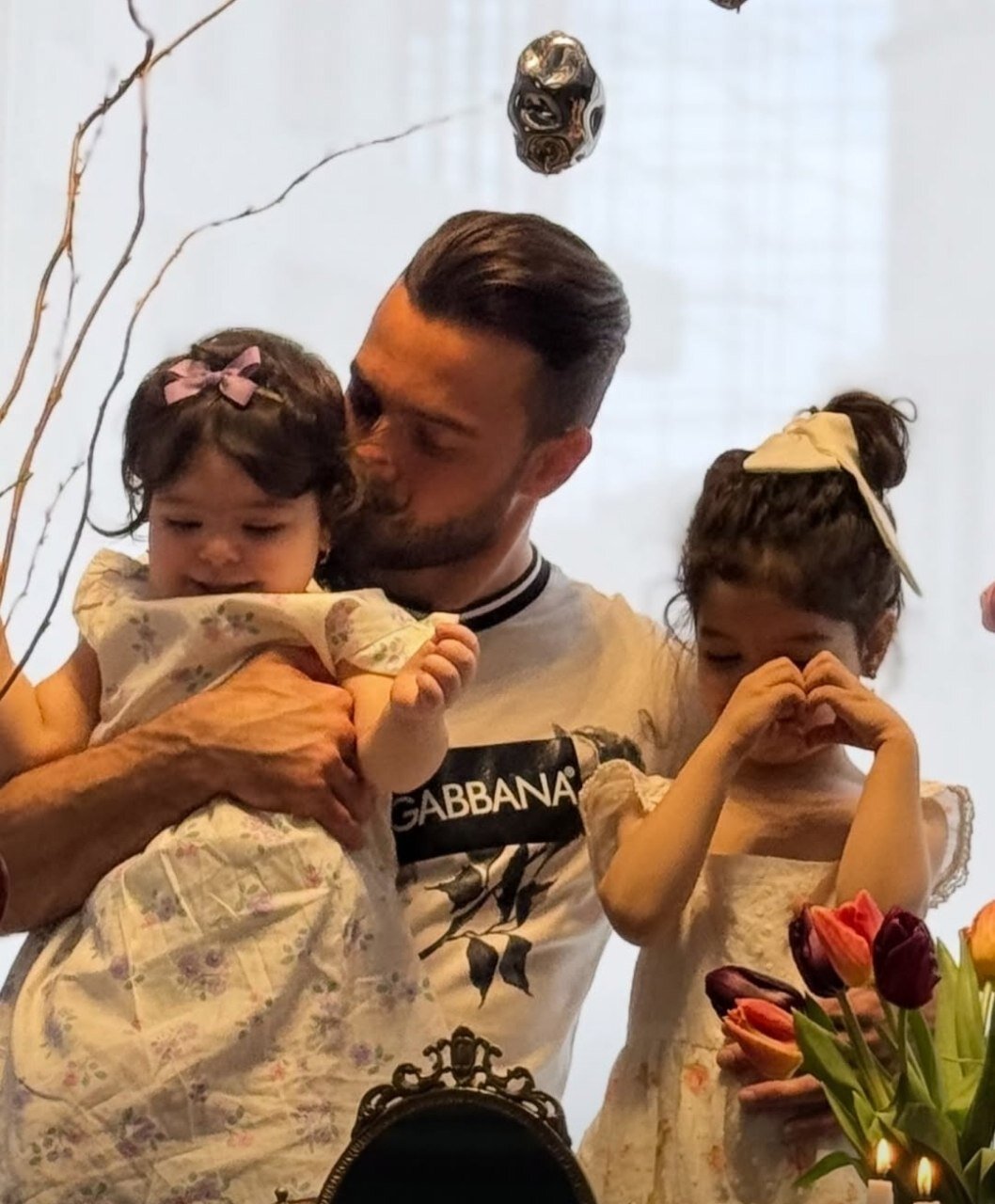 عکس | عاشقانه‌های سروش رفیعی در تولد ۳۵ سالگی