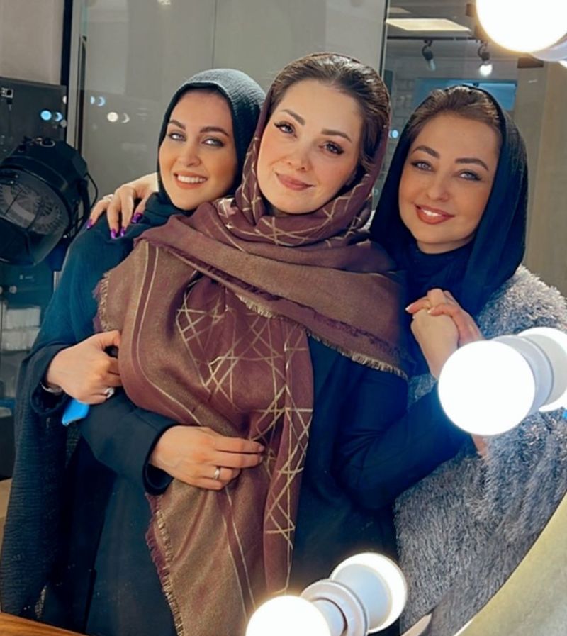 نفیسه روشن-1745472364