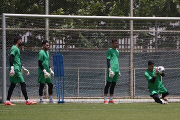 عکس | فصل جدید رقابت بیرانوند و نیازمند آغاز شد! عکس | فصل جدید رقابت بیرانوند و نیازمند آغاز شد!