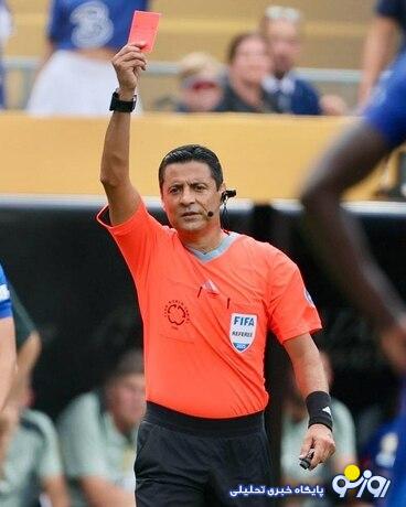 اهدای مدال و عکس یادگاری ترامپ و فغانی اهدای مدال و عکس یادگاری ترامپ و فغانی