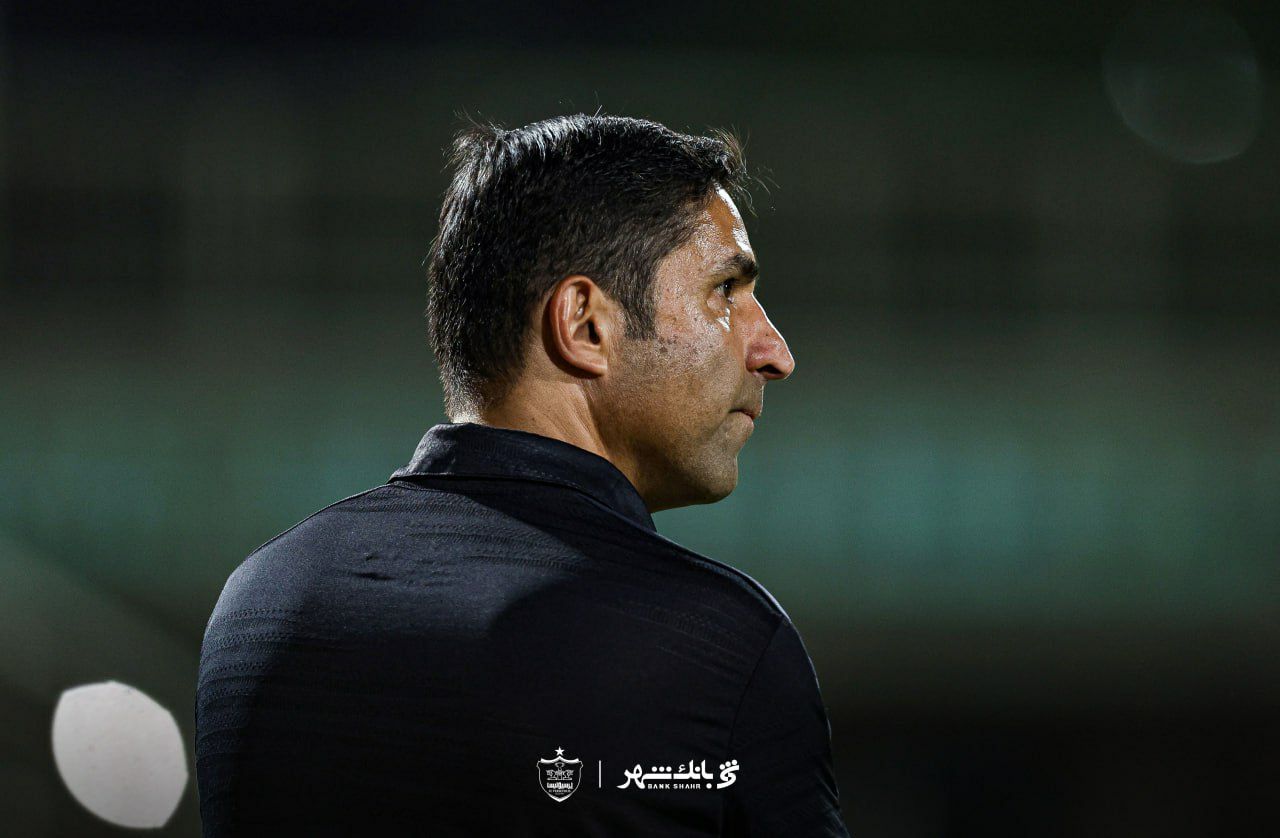 وحید هاشمیان: پرسپولیس کامل است و نیاز به بازیکن جدید نداریم؛ هوش مصنوعی در فوتبال؟ از هوش طبیعی استفاده میکنیم وحید هاشمیان: پرسپولیس کامل است و نیاز به بازیکن جدید نداریم؛ هوش مصنوعی در فوتبال؟ از هوش طبیعی استفاده میکنیم