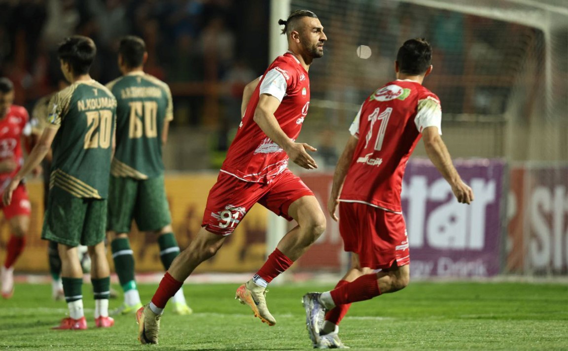 بازیکن خارجی پرسپولیس با دخالت پیروانی و هاشمیان ماندنی می‌شود؟