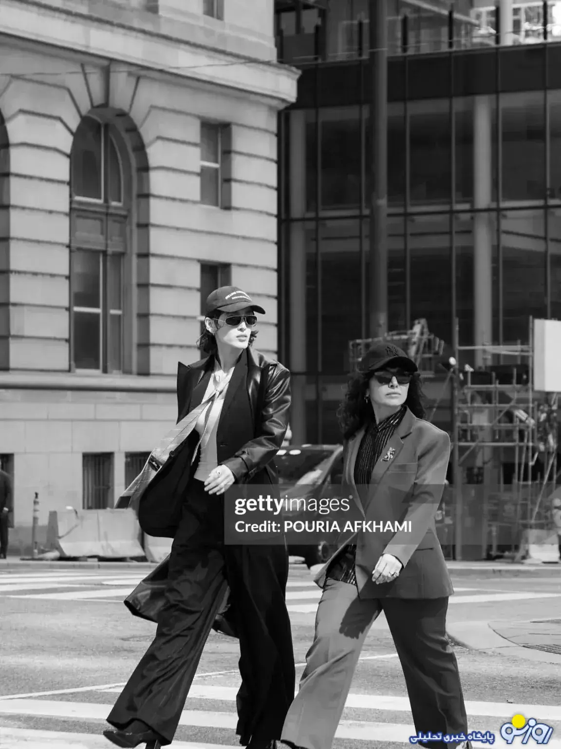 خانم فرشته حسینی همسر آقای نوید محمد زاده لطفا توضیح دهید پناهنده شدهاید یا خیر؟ خانم فرشته حسینی همسر آقای نوید محمد زاده لطفا توضیح دهید پناهنده شدهاید یا خیر؟