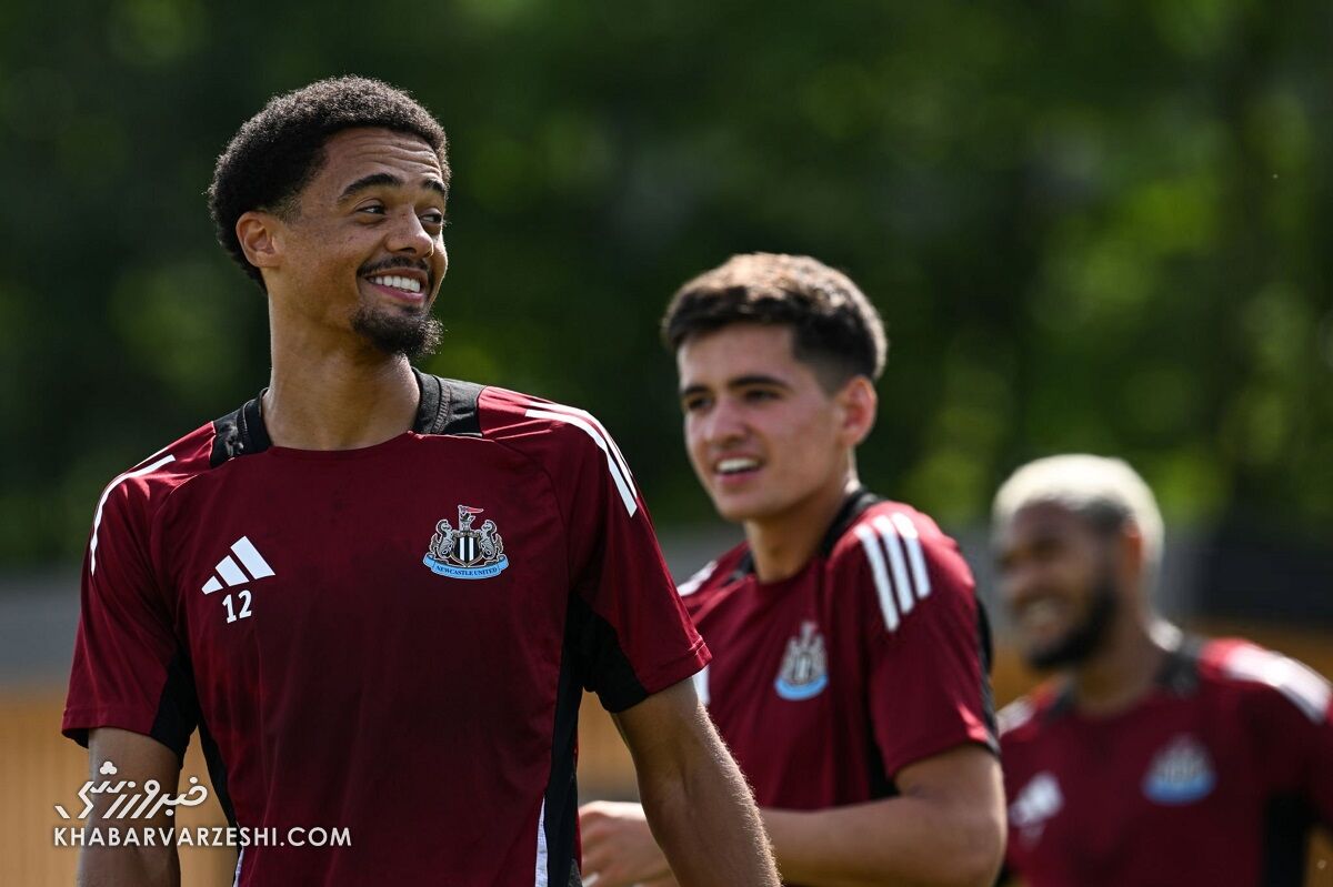 مدافع پیشین نیوکاسل در تستهای پزشکی پرسپولیس رد شد مدافع پیشین نیوکاسل در تستهای پزشکی پرسپولیس رد شد