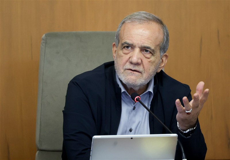 نامه نماینده تهران به پزشکیان درباره اجرای کامل قانون رتبهبندی معلمان نامه نماینده تهران به پزشکیان درباره اجرای کامل قانون رتبهبندی معلمان