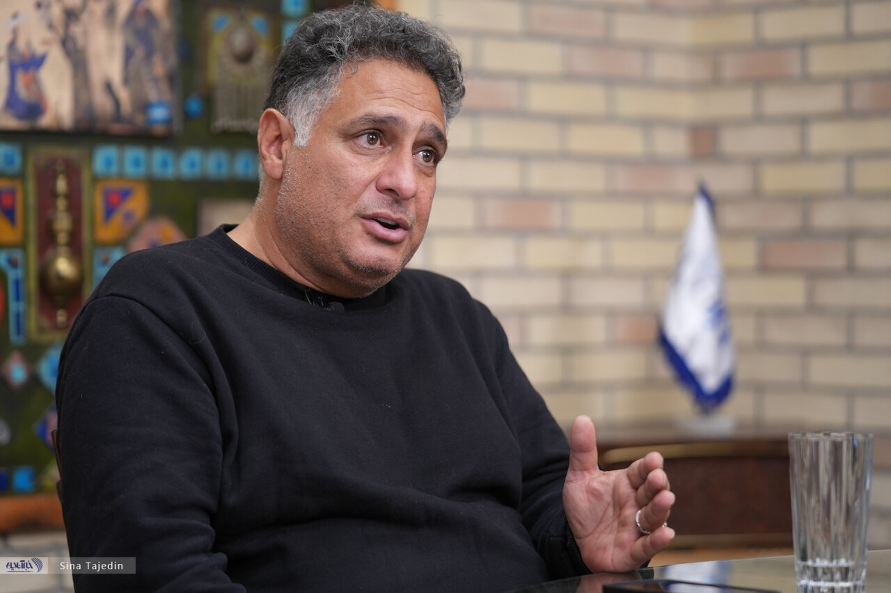 هر کسی لابی دارد می‌شود سرمربی تیم‌ملی!/چرا بازیکنان استقلال و پرسپولیس باید در اسنپ کار کنند؟