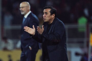 عزیزی: بیرانوند کار را برای تراکتور در آورد/ از پیروانی و باقری عذرخواهی می کنم عزیزی: بیرانوند کار را برای تراکتور در آورد/ از پیروانی و باقری عذرخواهی می کنم